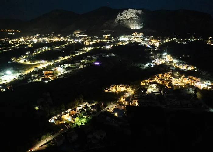 Вілла Hersonissos Villas