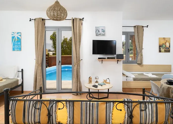 Hersonissos Villas *